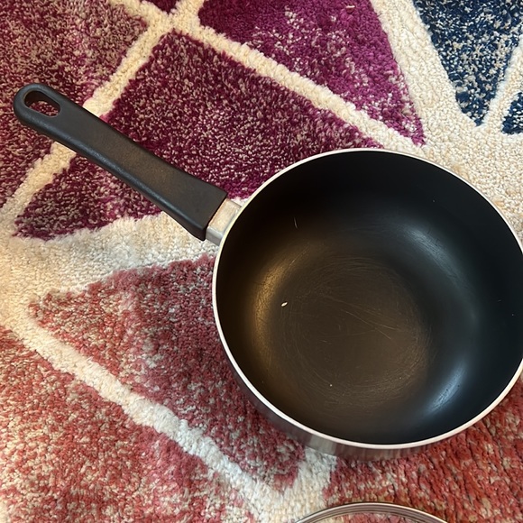 Used medium pot - Picture 4 of 6